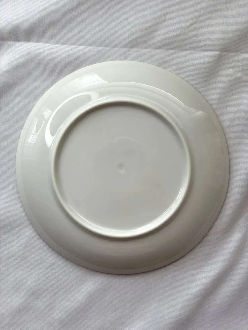 Set of 4 White Porcelain Saucers with Gold Rim 6.25” Cottagecore MCM Minimalist